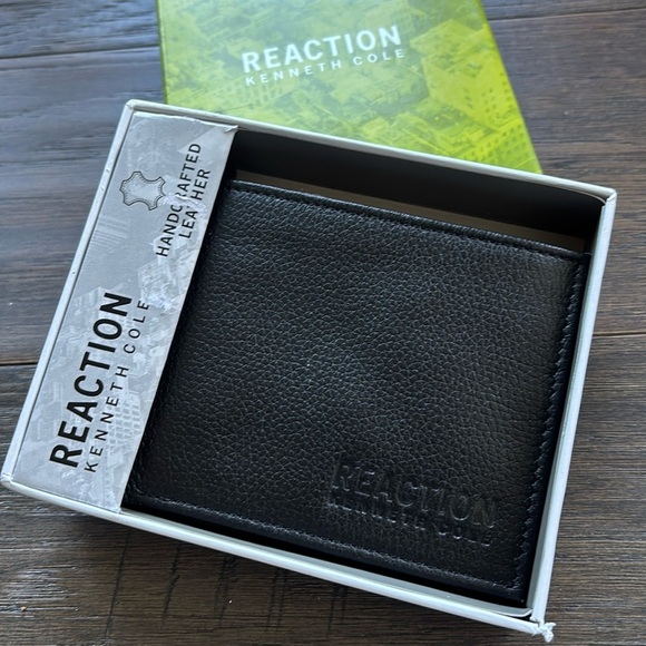 Reaction Kenneth Cole Black Genuine Leather Wallet/card/bill/ID holder,slim fit - Picture 1 of 7